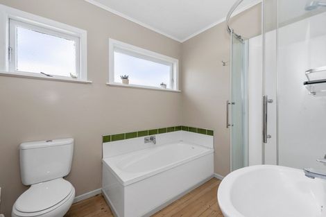 Photo of property in 118 Masters Avenue, Silverdale, Hamilton, 3216