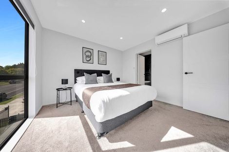 Photo of property in 44 The Boulevard, Sunnyhills, Auckland, 2010