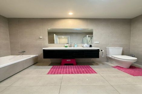 Photo of property in 90 Matairangi Avenue, Totara Heights, Auckland, 2105