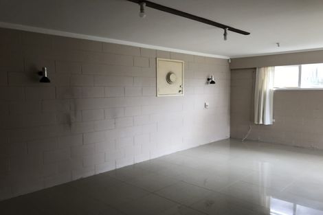 Photo of property in 20 Grenada Avenue, Forrest Hill, Auckland, 0620