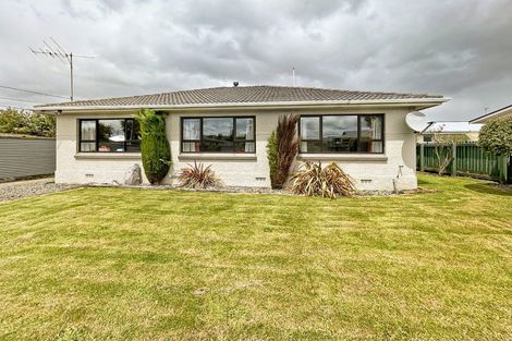 Photo of property in 11 Charles Street, Grasmere, Invercargill, 9810