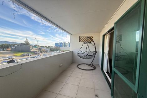 Photo of property in 2c/25 Maclean Street, Paraparaumu Beach, Paraparaumu, 5032