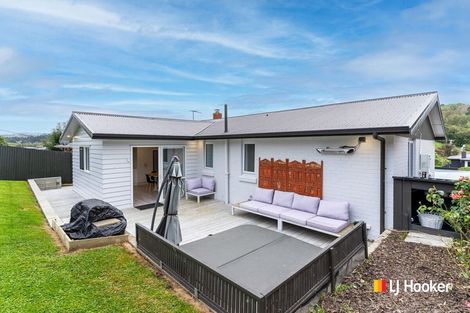 Photo of property in 25 Elwyn Crescent, Green Island, Dunedin, 9018