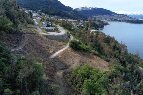 Photo of property in 11 Crystal Lane, Fernhill, Queenstown, 9300