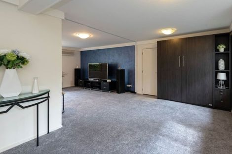 Photo of property in 2 Copperfield Terrace, Mellons Bay, Auckland, 2014