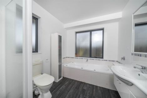 Photo of property in 47 Shearwater Drive, Woolston, Christchurch, 8023