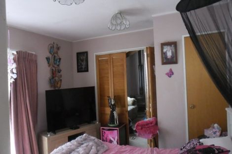 Photo of property in 11 Spackman Crescent, Paraparaumu, 5032