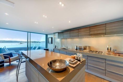 Photo of property in 2/105 Sarsfield Street, Herne Bay, Auckland, 1011