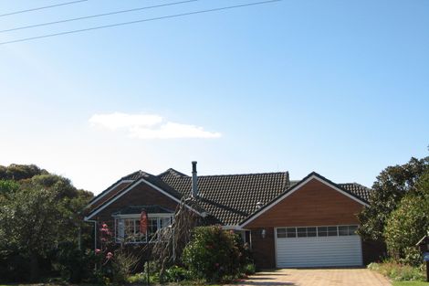 Photo of property in 107 Harbour Road, Ohope, 3121