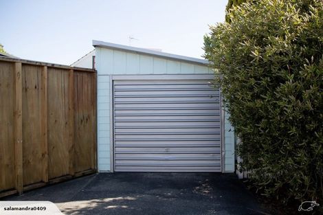 Photo of property in 2/11 Bauchop Road, Waterloo, Lower Hutt, 5011