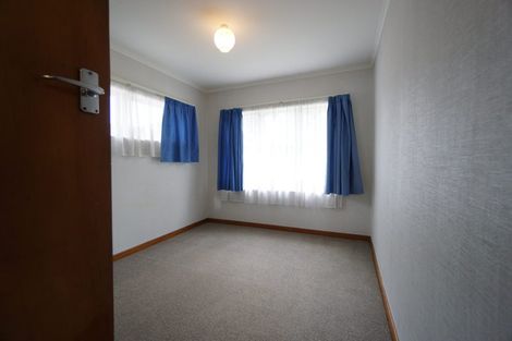 Photo of property in 494 Blockhouse Bay Road, Blockhouse Bay, Auckland, 0600