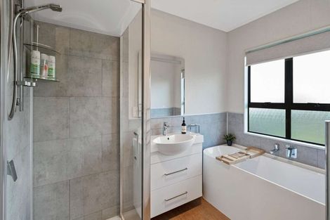 Photo of property in 44 Dickens Street, Owhata, Rotorua, 3010