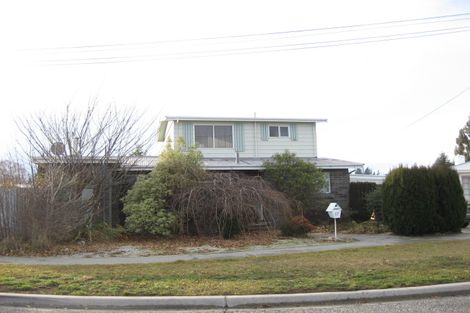 Photo of property in 17 Winston Place, Alexandra, 9320