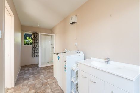 Photo of property in 16 Arnott Street, Portobello, Dunedin, 9014