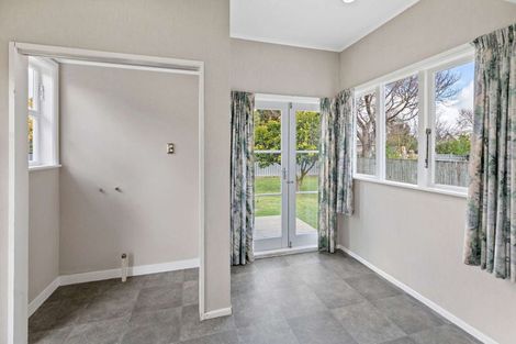 Photo of property in 23 Savage Crescent, West End, Palmerston North, 4412