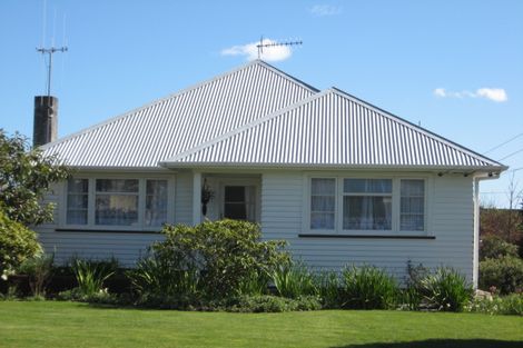 Photo of property in 7 Quinn Road, Levin, 5510