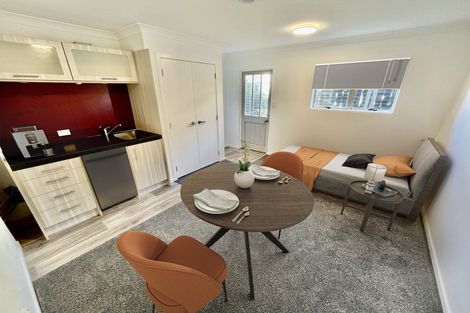 Photo of property in 1/2 Ruakiwi Road, Hamilton Lake, Hamilton, 3204