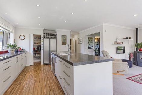 Photo of property in 10 Holly Place, Rangiora, 7400