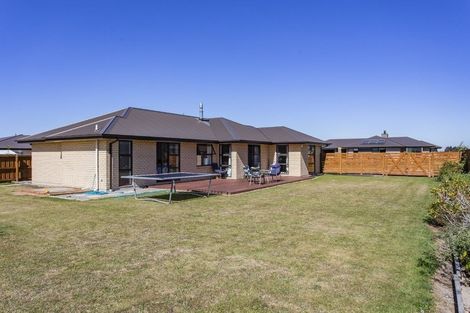 Photo of property in 10 Ruru Place, Oxford, 7430