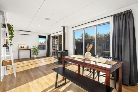 Photo of property in 128 Ashworth Street, Alexandra, 9320