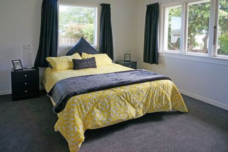 Photo of property in 12 Carron Street, Waverley, Invercargill, 9810