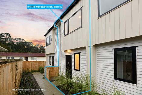 Photo of property in 1/42 Woodside Road, Massey, Auckland, 0614