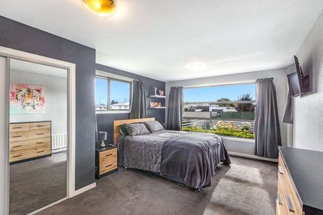 Photo of property in 12 Kitchener Street, Gore, 9710