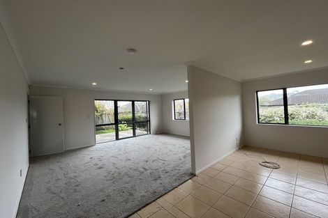 Photo of property in 14 Clavoy Place, East Tamaki, Auckland, 2016