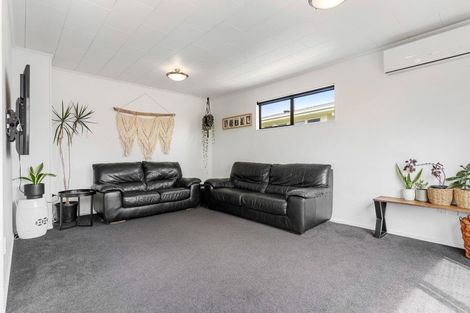 Photo of property in 50a Matavai Street, Mount Maunganui, 3116