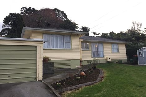 Photo of property in 128 Huatoki Street, Frankleigh Park, New Plymouth, 4310
