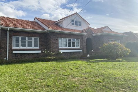 Photo of property in 7 Otahuri Crescent, Greenlane, Auckland, 1051