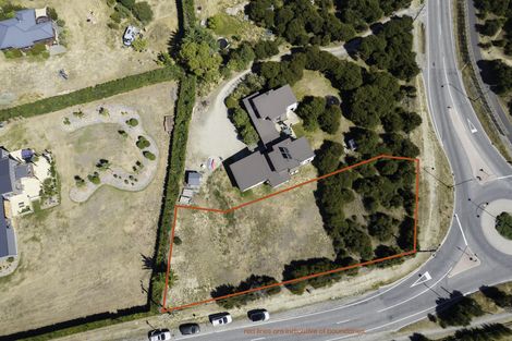 Photo of property in 897 Aubrey Road, Albert Town, Wanaka, 9305