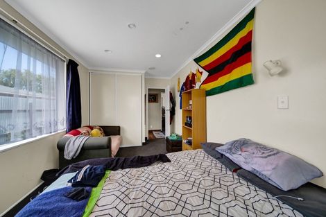 Photo of property in 35 Fantham Street, Hawera, 4610