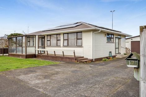 Photo of property in 27 Pacey Avenue, Hawera, 4610