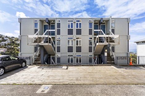 Photo of property in Fairmont Flats, 3c/20 Maarama Crescent, Aro Valley, Wellington, 6021
