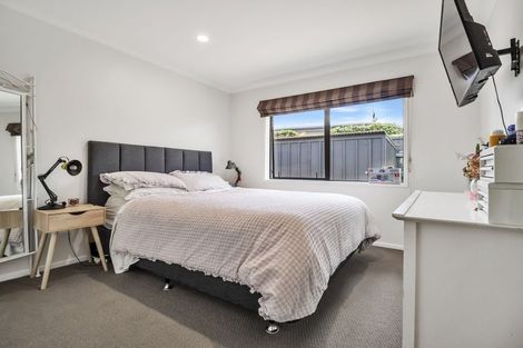 Photo of property in 8 Farleigh Close, Huntington, Hamilton, 3210