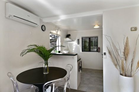 Photo of property in 26b Rhine Street, Island Bay, Wellington, 6023