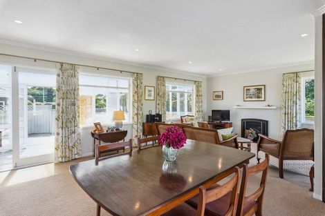 Photo of property in 6 Kaikomako Road, Waikanae, 5036