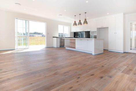 Photo of property in 31 Takurua Terrace, Orewa, 0931