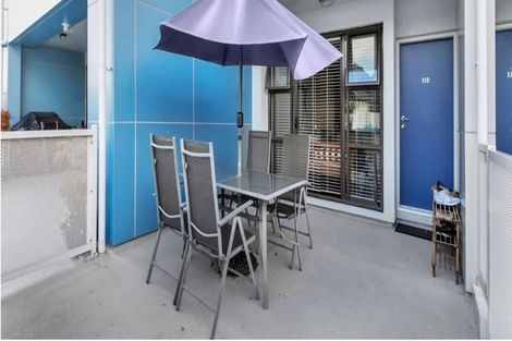 Photo of property in 112/3 Morningside Drive, Morningside, Auckland, 1025