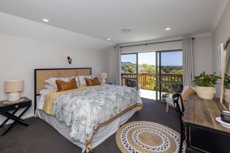 Photo of property in 56 Kakariki Grove, Waikanae, 5036