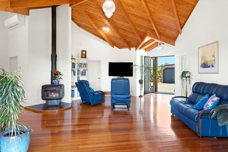 Photo of property in 57 Mccaughan Road, Kerikeri, 0294