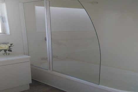 Photo of property in 52 Amorino Drive, Red Beach, 0932