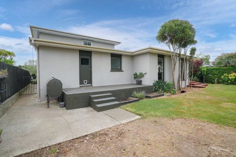 Photo of property in 22 Cruickshank Crescent, Rosedale, Invercargill, 9810