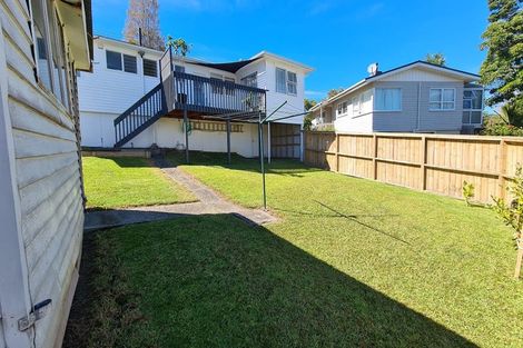 Photo of property in 1/23 William Souter Street, Forrest Hill, Auckland, 0620