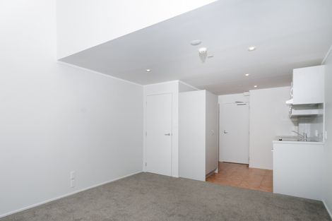 Photo of property in 1b/30 Westward Ho, Glen Eden, Auckland, 0602