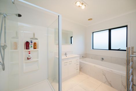 Photo of property in 79 Balrickard Way, Milson, Palmerston North, 4414