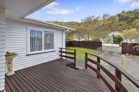 Photo of property in 17 Thirlmere Street, Wainuiomata, Lower Hutt, 5014