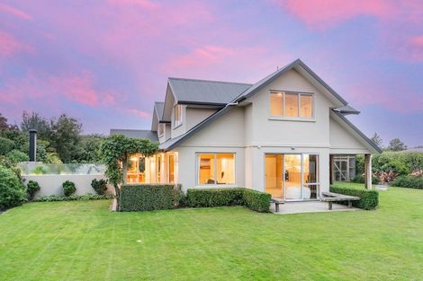 Photo of property in 2 Railway Lane, Outram, 9019