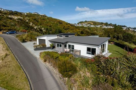 Photo of property in 17 Botany Lane, Whitby, Porirua, 5024